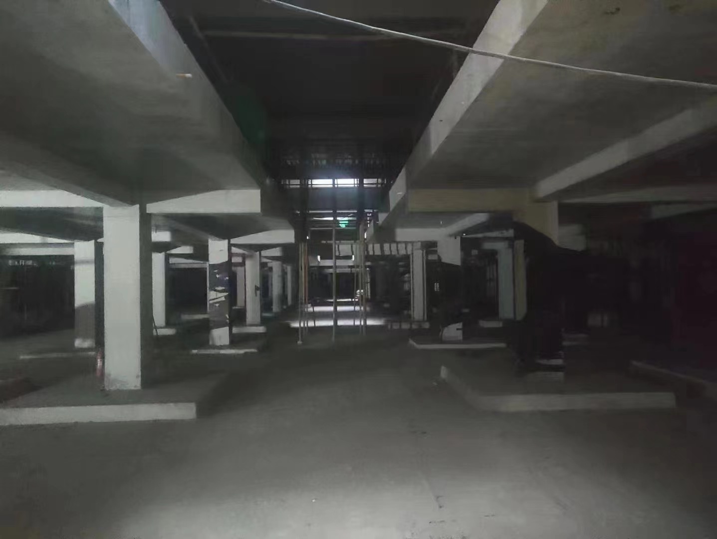开封山东又一个上海博普LOFT车库拔地而起